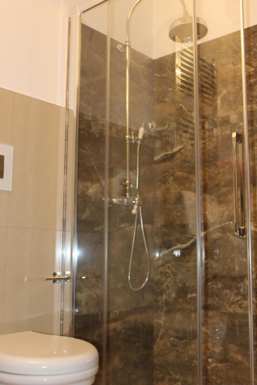 كاستلانيتا B&B Palazzo Rochira المظهر الخارجي الصورة