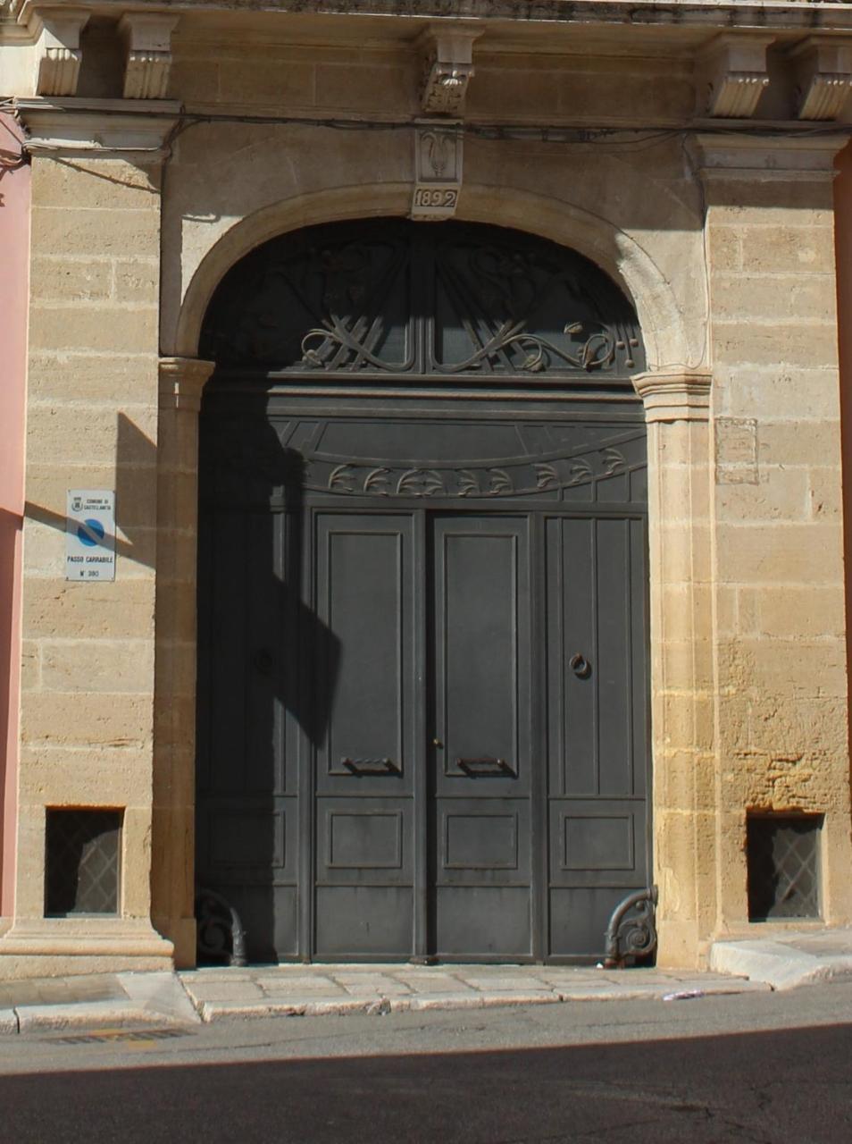 كاستلانيتا B&B Palazzo Rochira المظهر الخارجي الصورة